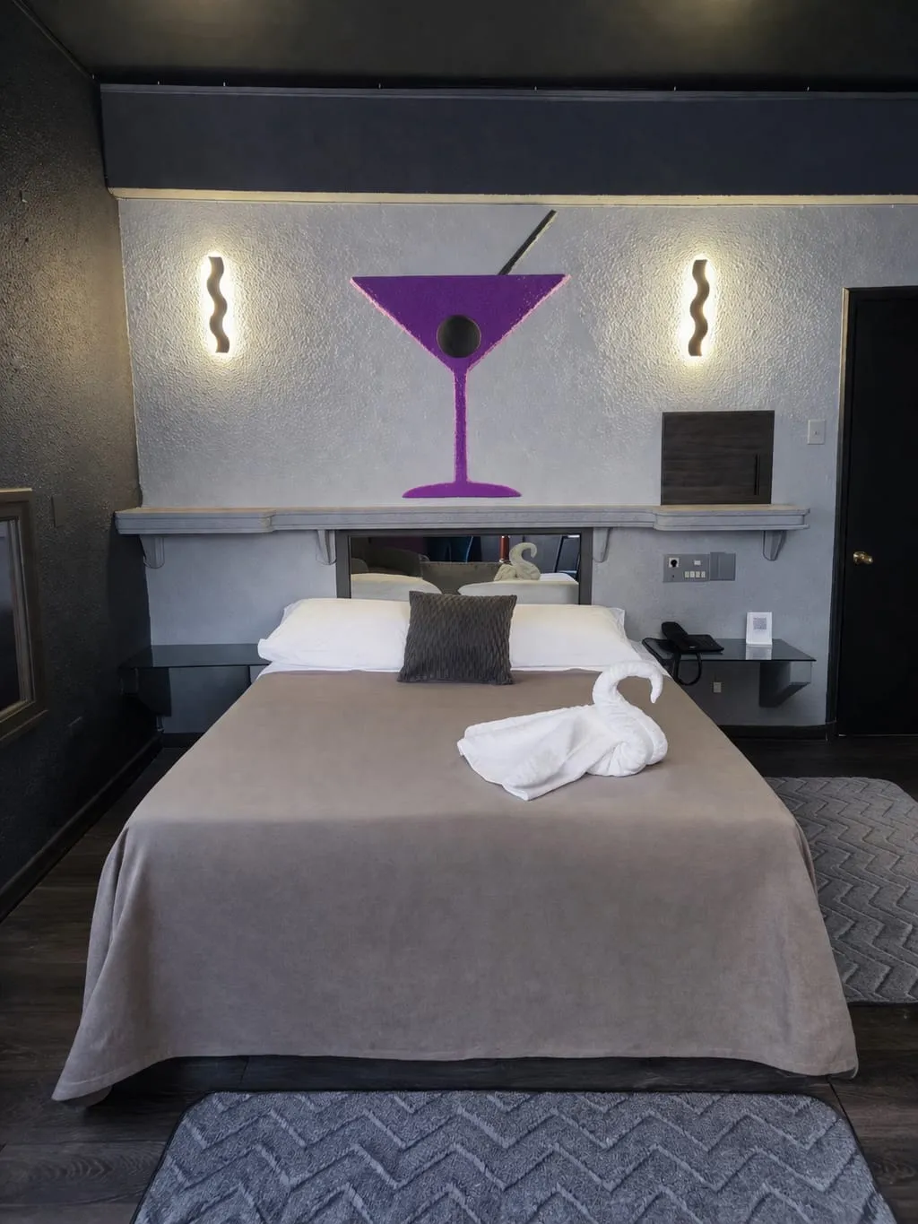 Suite 15
