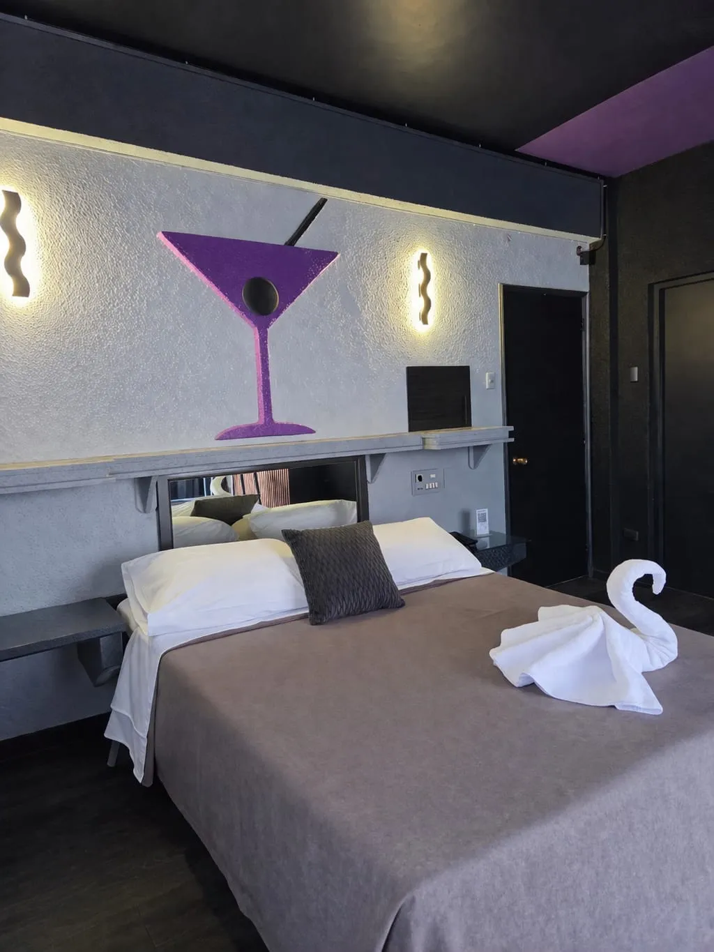 Suite 3